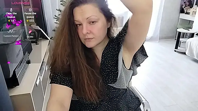 Marla Singerrr online show from 05.03.26