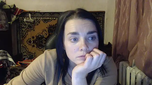 AlisaLaDiva online show from 12.13.24