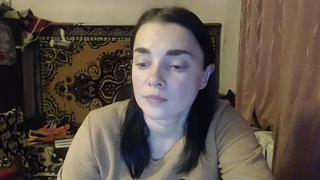 AlisaLaDiva online show from 12.17.24