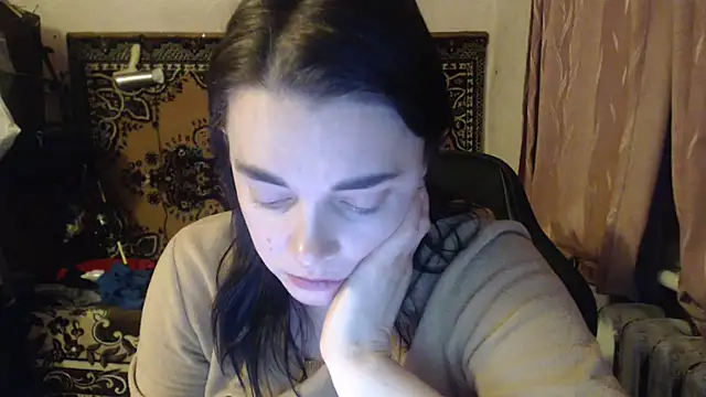 AlisaLaDiva online show from 02.14.25