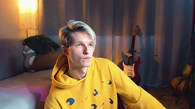 Snapshot of Breston_Sweet chatting on 02.17.26 Breston Sweet online show from 02.17.26