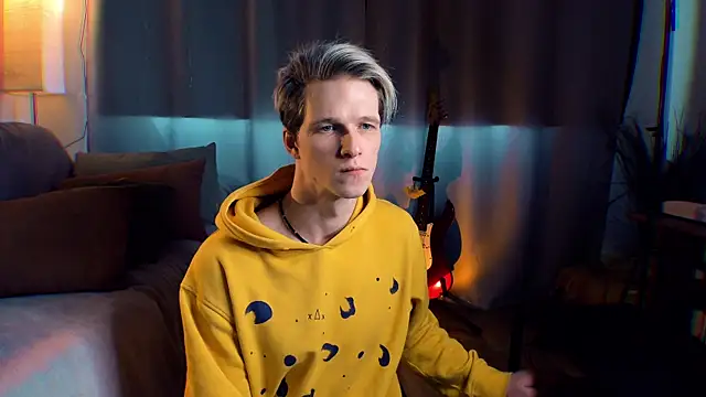 Snapshot of Breston_Sweet chatting on 02.23.26 Breston Sweet online show from 02.23.26