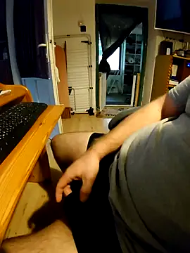 Snapshot of anonymus9006 chatting on 11.24.25 anonymus9006 online show from 11.24.25