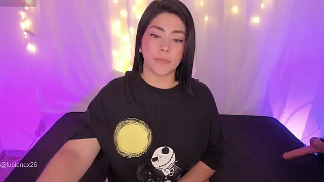 Snapshot of lucy26_ chatting on 10.07.25 lucy26 online show from 10.07.25