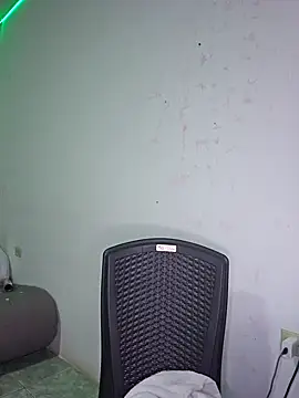 Snapshot of Mary_pinkish chatting on 12.16.24 Mary pinkish online show from 12.16.24