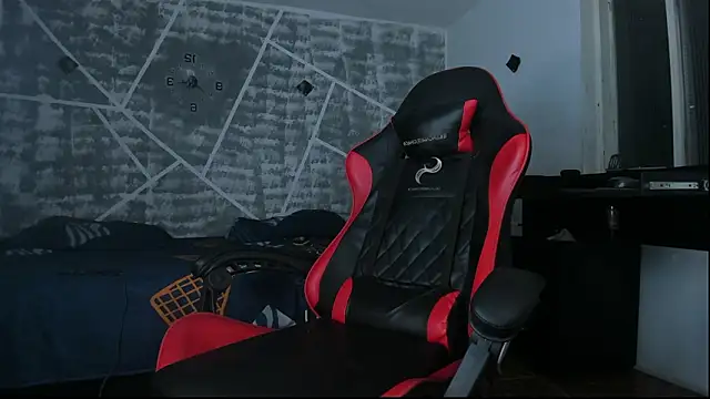 leonidas 18k online show from 02.04.26