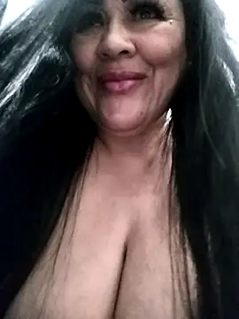 Snapshot of kittyhotass1 chatting on 03.08.25 kittyhotass1 online show from 03.08.25