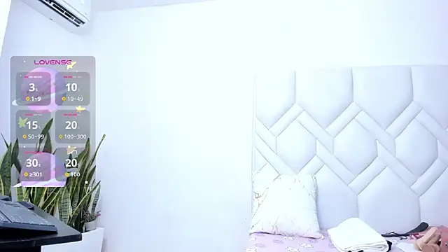 Mature Hard online show from 12.17.25