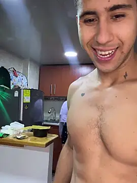 Snapshot of Daiki_Jack chatting on 12.25.24 Daiki Jack online show from 12.25.24