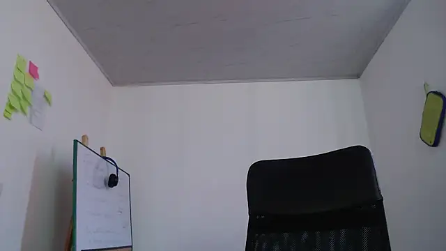 Snapshot of Daiki_Jack chatting on 01.19.25 Daiki Jack online show from 01.19.25