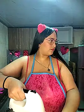 Snapshot of Teffy__xxx chatting on 02.14.25 Teffy xxx online show from 02.14.25