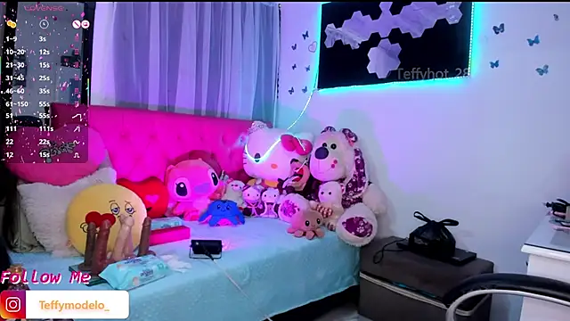 Snapshot of Teffy__xxx chatting on 02.22.25 Teffy xxx online show from 02.22.25