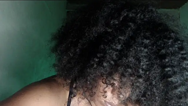 Snapshot of cherry_cleou chatting on 02.13.25 cherry cleou online show from 02.13.25