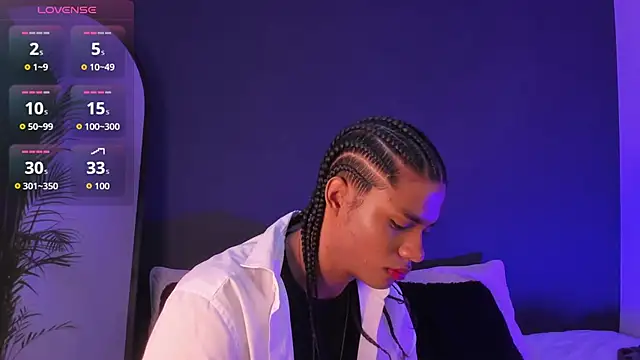 Lucas eevans online show from 09.26.25