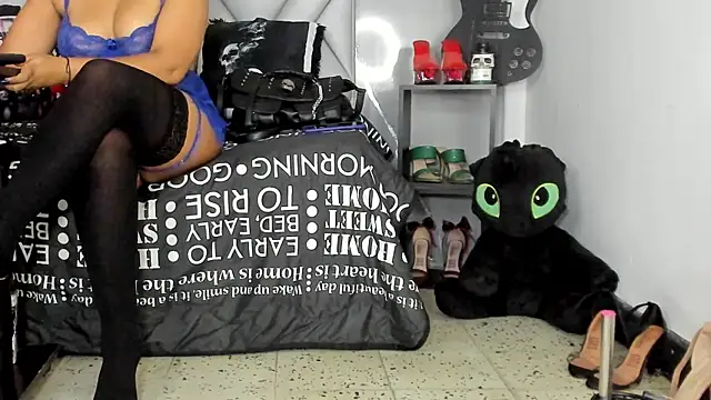 Snapshot of MirandaHaguen chatting on 05.05.26 MirandaHaguen online show from 05.05.26