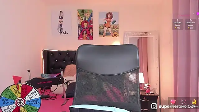 superheroxx online show from 09.24.25