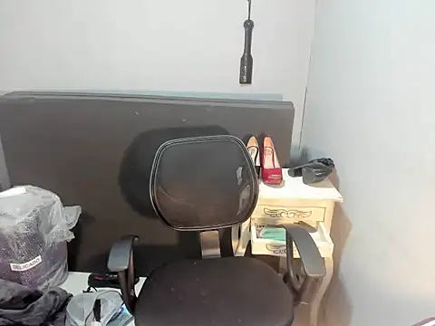 Snapshot of sandyquinnxx chatting on 05.21.26 sandyquinnxx online show from 05.21.26