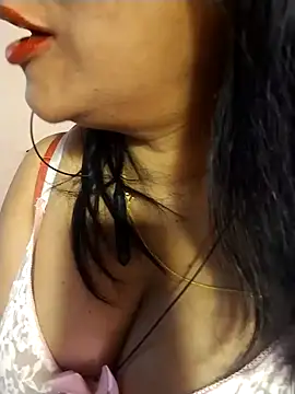 Snapshot of tharu_sweet chatting on 09.14.25 tharu sweet online show from 09.14.25