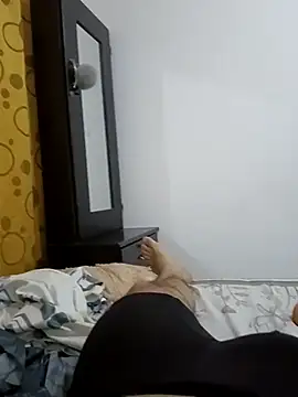 Snapshot of judabuca chatting on 10.15.25 judabuca online show from 10.15.25