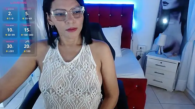 Wanda Milf online show from 09.11.25