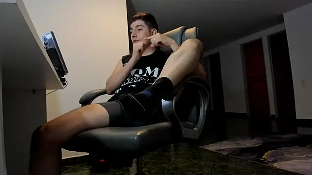 Jhoan saenz online show from 04.03.26