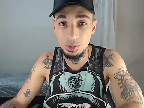 emiliano hottt online show from 12.15.24