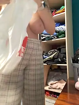 NansyyyaLiannkkaasssssa78 online show from 02.14.25