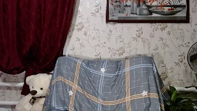 EmilyDoth online show from 12.01.24