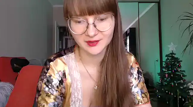 KiraGoldens online show from 01.30.25