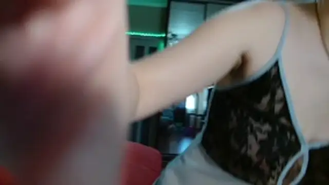 KiraGoldens online show from 02.20.26