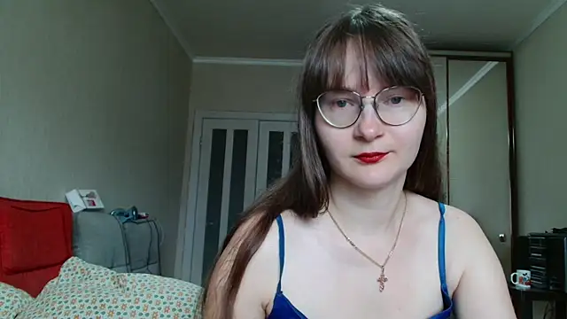 KiraGoldens online show from 06.02.26