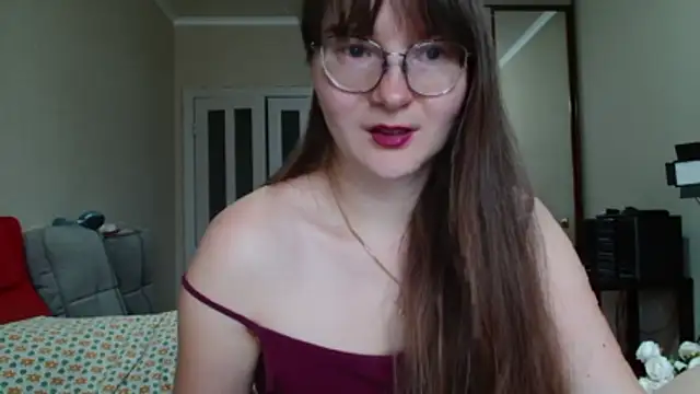 KiraGoldens online show from 06.09.26