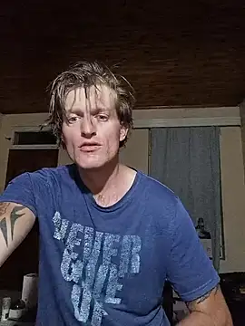 Snapshot of the-billy-blue chatting on 07.22.26 the-billy-blue online show from 07.22.26