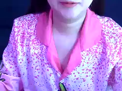 Bee 2k online show from 11.28.25