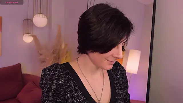 LorenDaze online show from 03.04.26