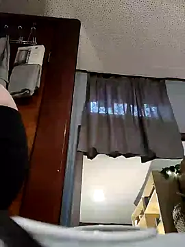 eatmeplease44 online show from 01.23.25