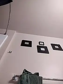 eatmeplease44 online show from 03.29.26