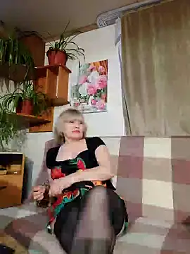 Snapshot of IrmaRose chatting on 03.05.25 IrmaRose online show from 03.05.25