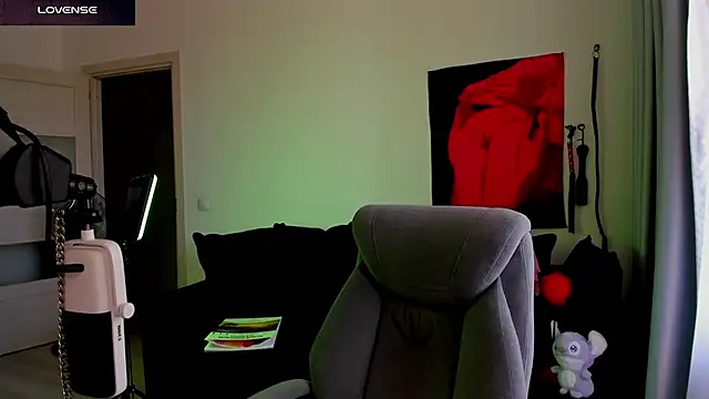 DivineBite online show from 07.10.26