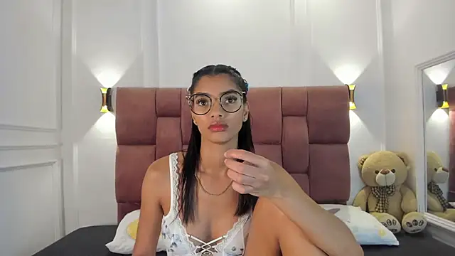 liagirl cute online show from 01.11.25