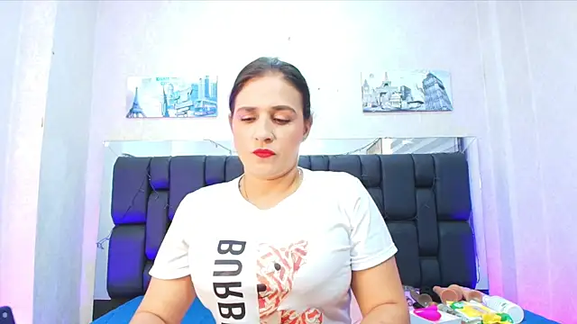 Snapshot of _carolina_fox chatting on 03.06.25 carolina fox online show from 03.06.25