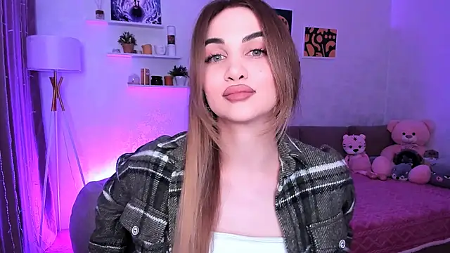 Snapshot of aPieceOfJoy chatting on 03.09.25 aPieceOfJoy online show from 03.09.25