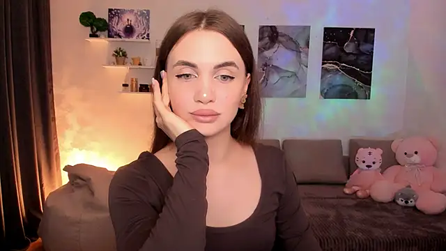 aPieceOfJoy online show from 04.18.26