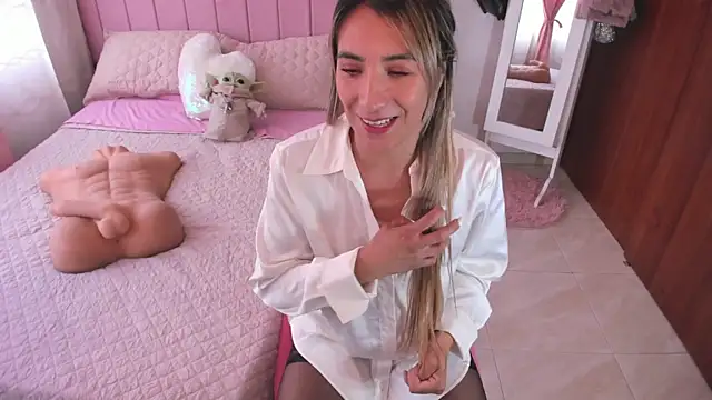 whitneyhot online show from 02.27.25