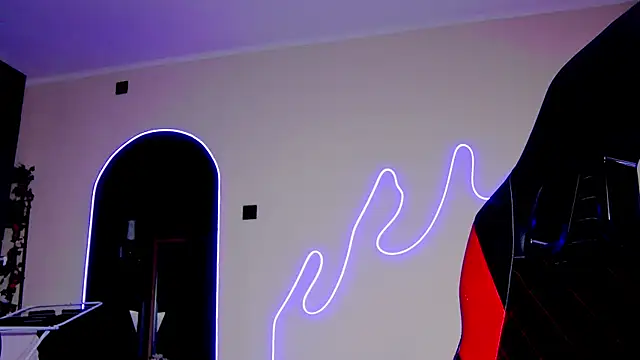 Snapshot of karo123421 chatting on 10.15.25 karo123421 online show from 10.15.25