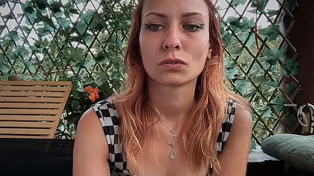 Snapshot of karo123421 chatting on 07.08.26 karo123421 online show from 07.08.26