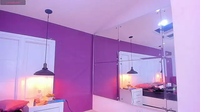 SilvanaCapelli online show from 03.09.25