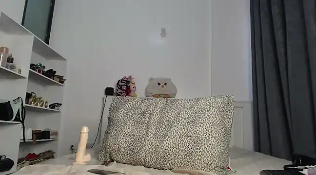 peeky pinky online show from 12.07.24