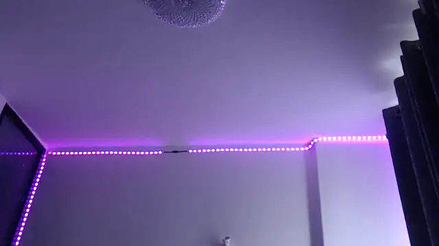 peeky pinky online show from 09.22.25