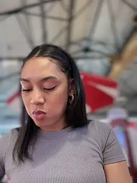 Leaberry online show from 01.15.25